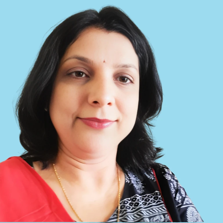 Acharya Santwwanna - Best online astrologer in India providing expert Vedic astrology consultation and life guidance at Auuramantra